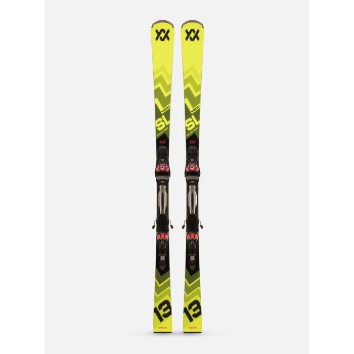Esquíes Völkl Racetiger SL de pista, con diseño llamativo y fijaciones integradas.