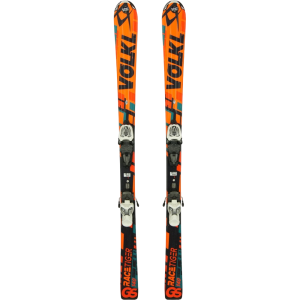 Esquíes Völkl Racetiger GS Junior con fijaciones, vistos de frente.
